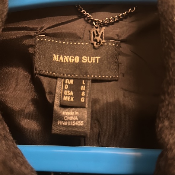 NWOT Mango Short Wool Coat in a Dark Grey in Size UK M!Super warm & classy - Picture 4 of 17